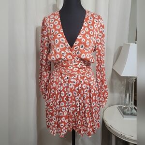 Zara Red and White Floral Long Sleeve Dress